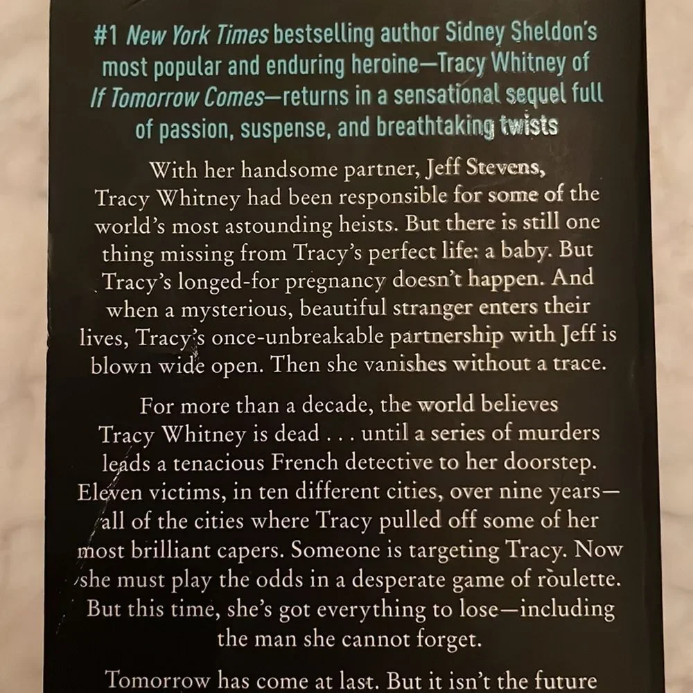 2 books : Twelve days / Chasing Tomorrow